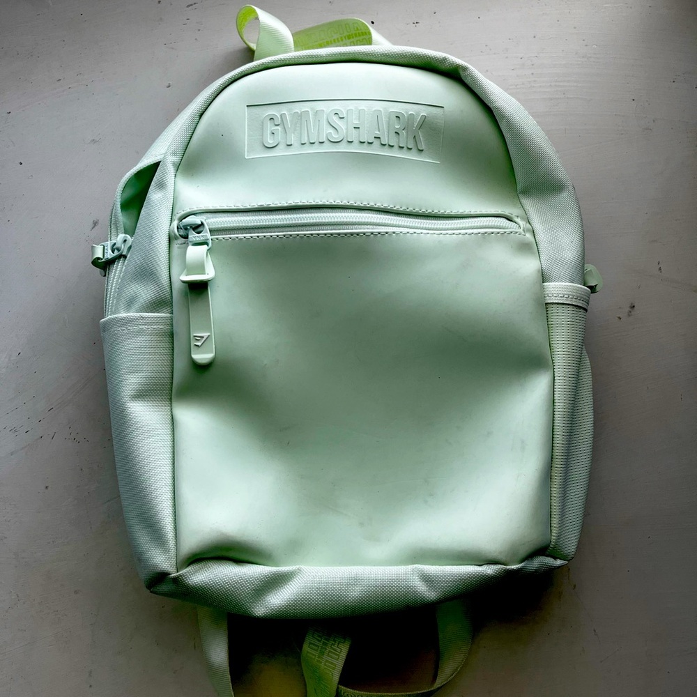 Small gymshark back pack